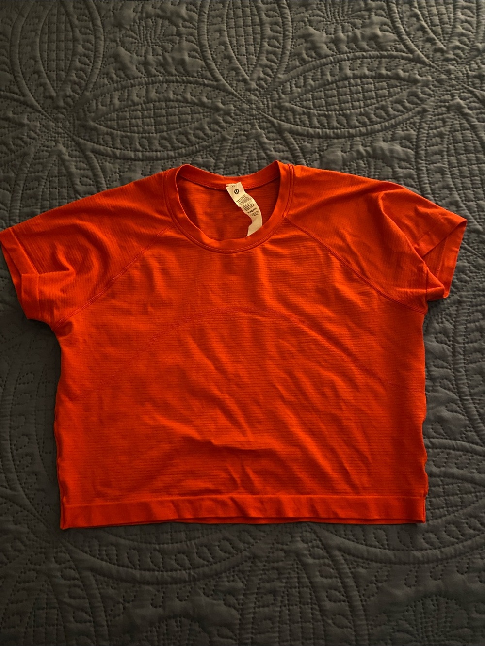 Lululemon Red Cropped Tshirt